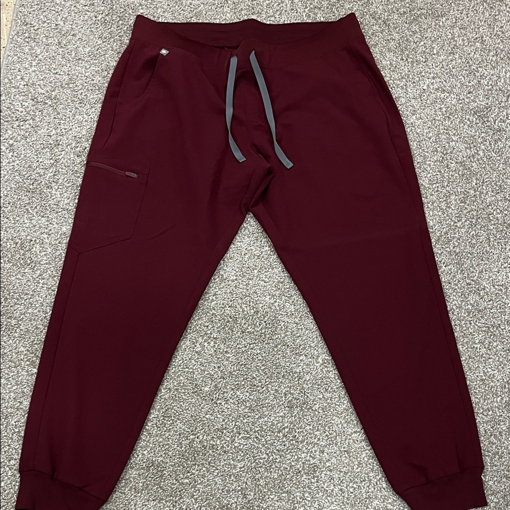Figs Zamora Joggers Burgundy Red Women’s